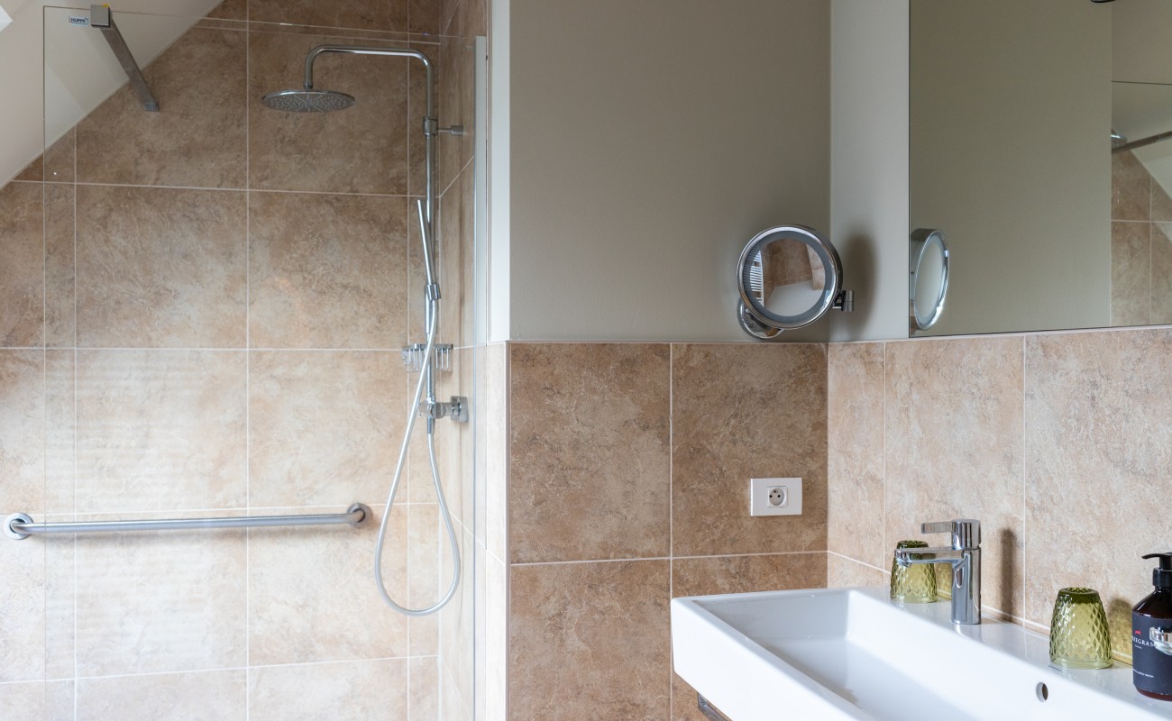 Hoeve Hazegras - badkamer